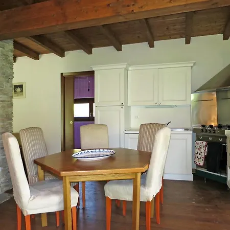 Ferienhaus Luino 130s Vakantiehuis